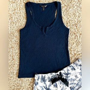 BR Navy Ribbed V-Neck Tank